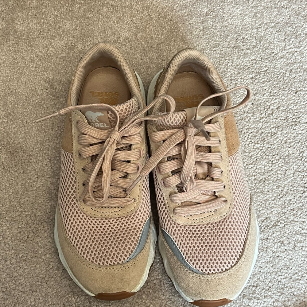 Sorel Women's Beige and Brown Sneakers